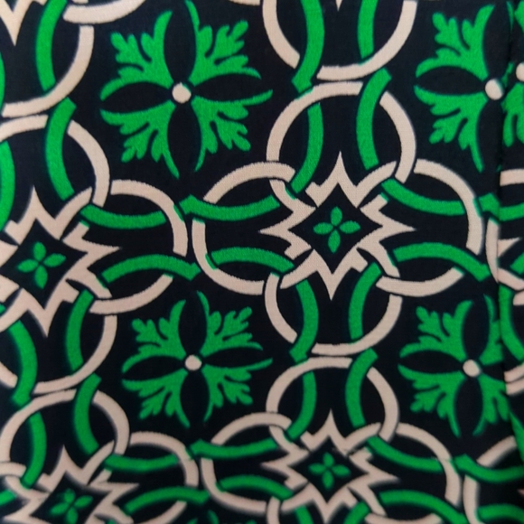 JCrew Slip Dress, 100% Silk + Lined, Fun Geometric Pattern, Size 6 - Picture 3 of 4